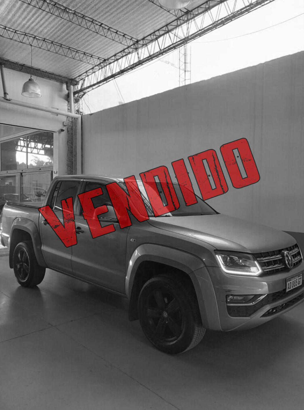 AMAROK HIGHLINE 4X2 180HP (VENDIDO)