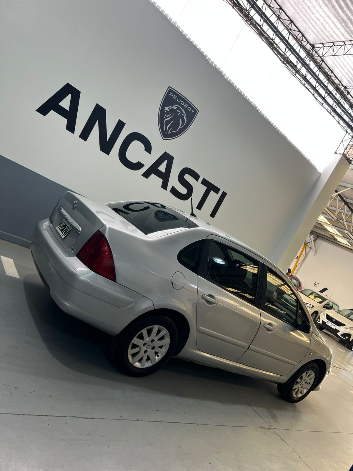 307 XT 2.0 HDI 4P 110 CV