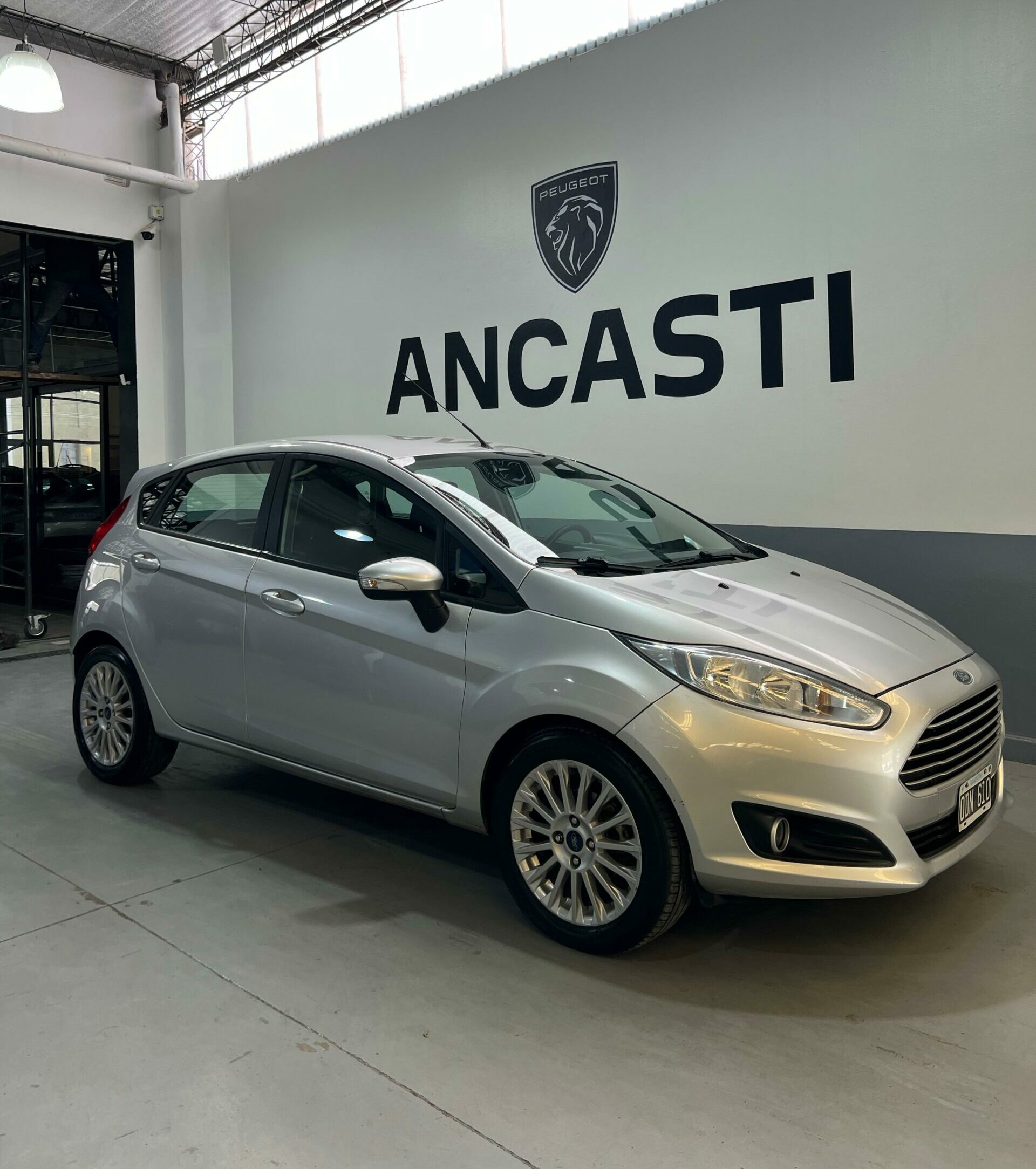 FIESTA 1.6L SE