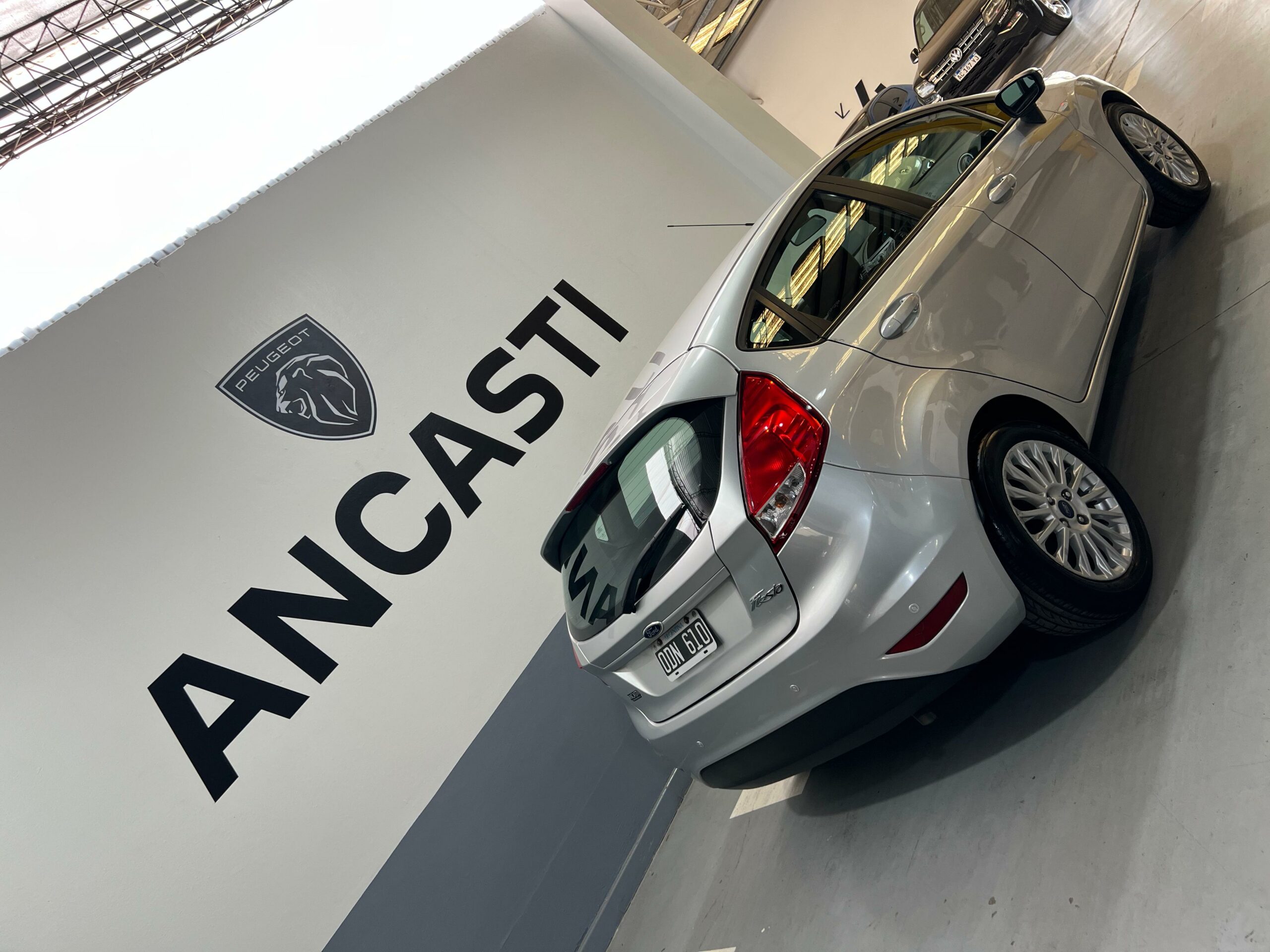 FIESTA 1.6L SE