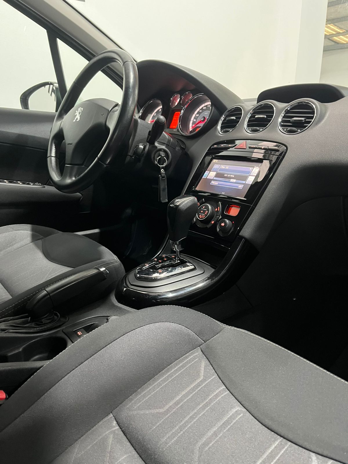 308 ALLURE PACK THP TIPTRONIC