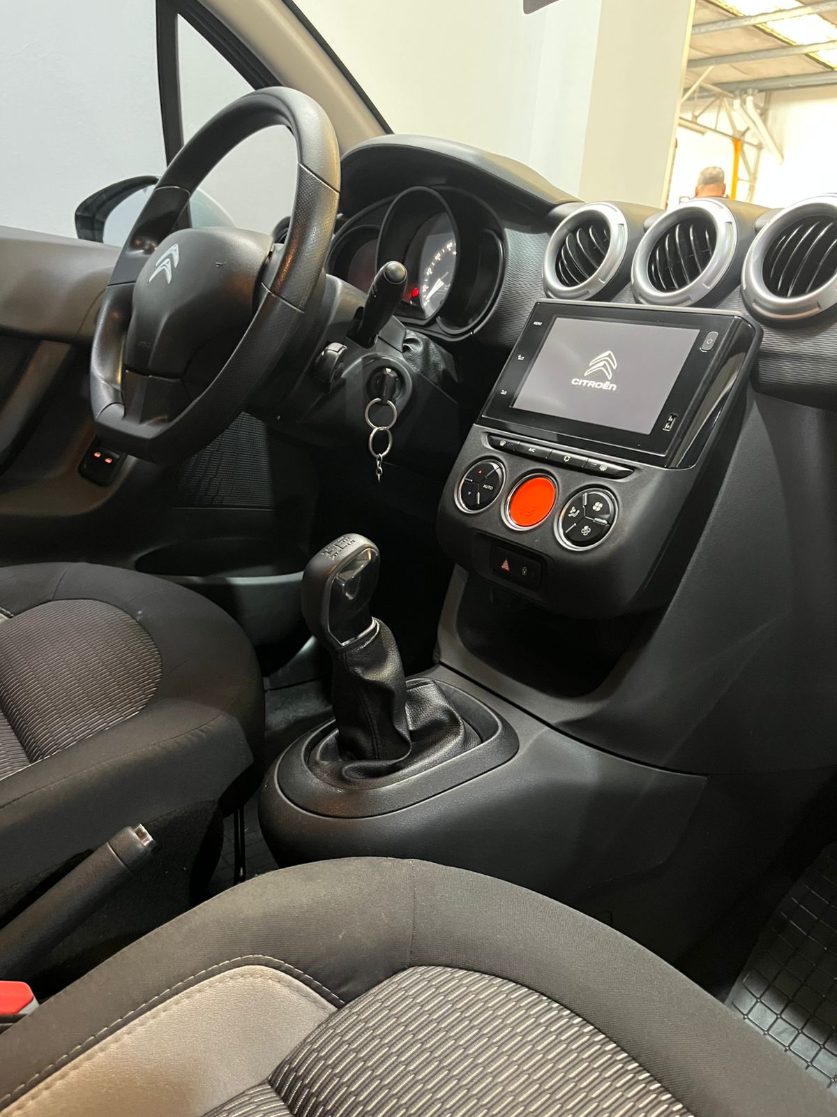 C3 VTI 115 LIVE AM20.5