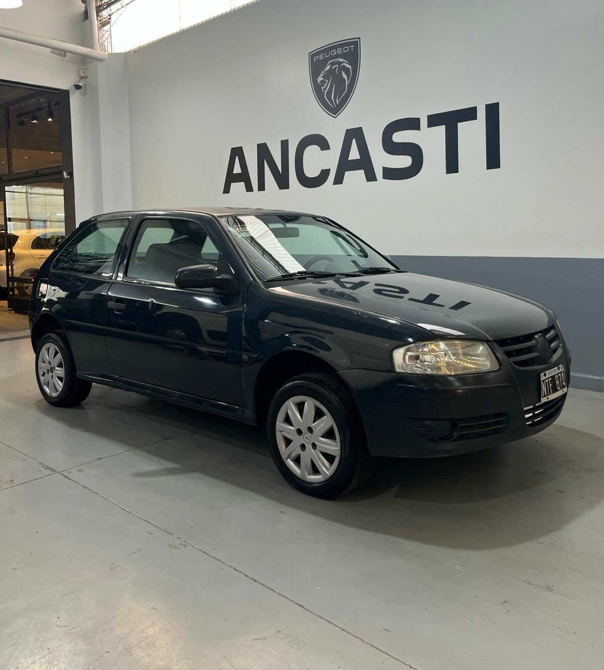 GOL 1.4L SEDAN 3 PUERTAS (VENDIDO)
