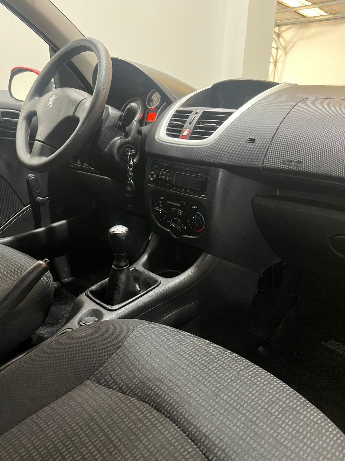 207 COMPACT ACTIVE