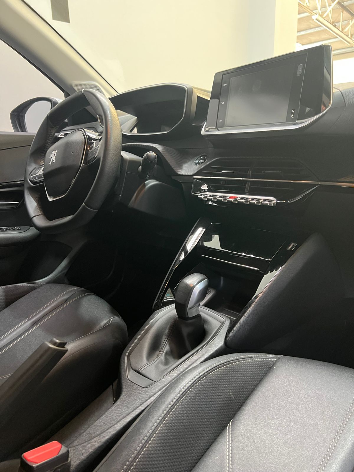 208 ALLURE TIPTRONIC (VENDIDO)