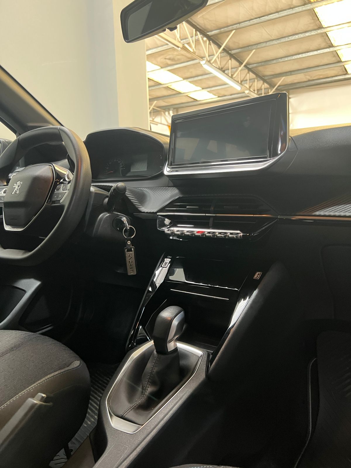 208 STYLE AT AM24.5 (VENDIDO)