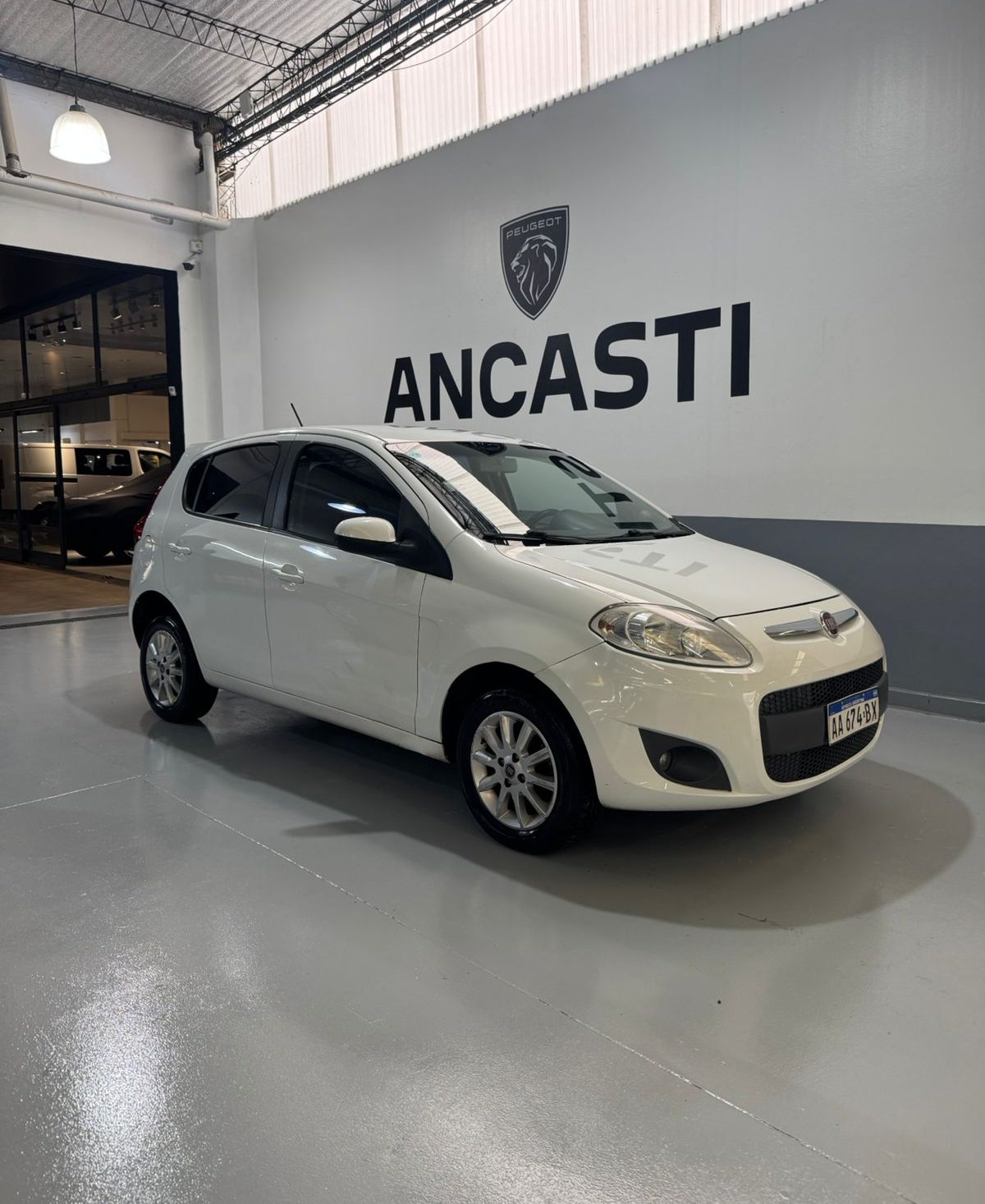 PALIO ATTRACTIVE 5P 1.4 8V (VENDIDO)