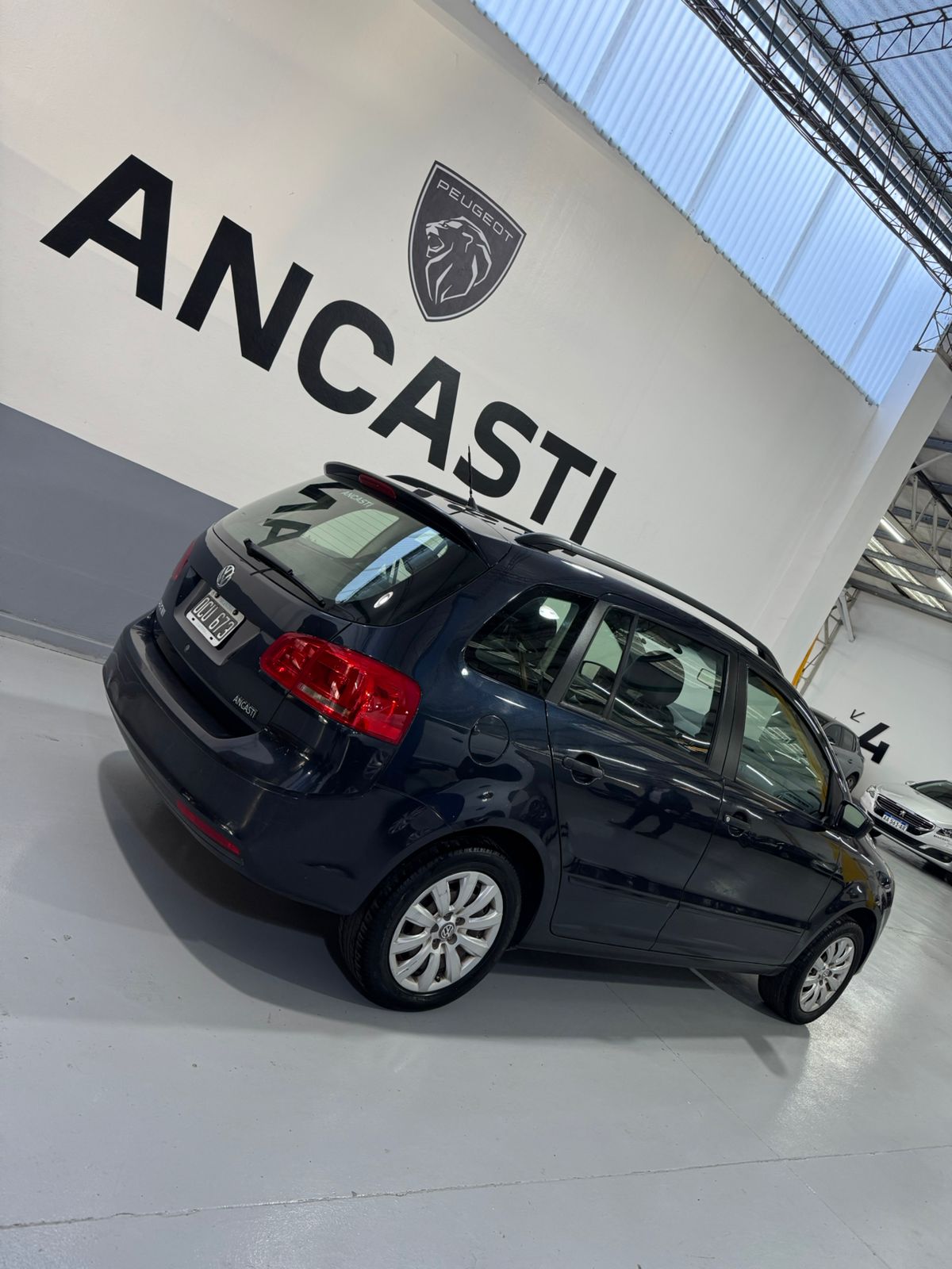 SURAN 1.6L 5D 717