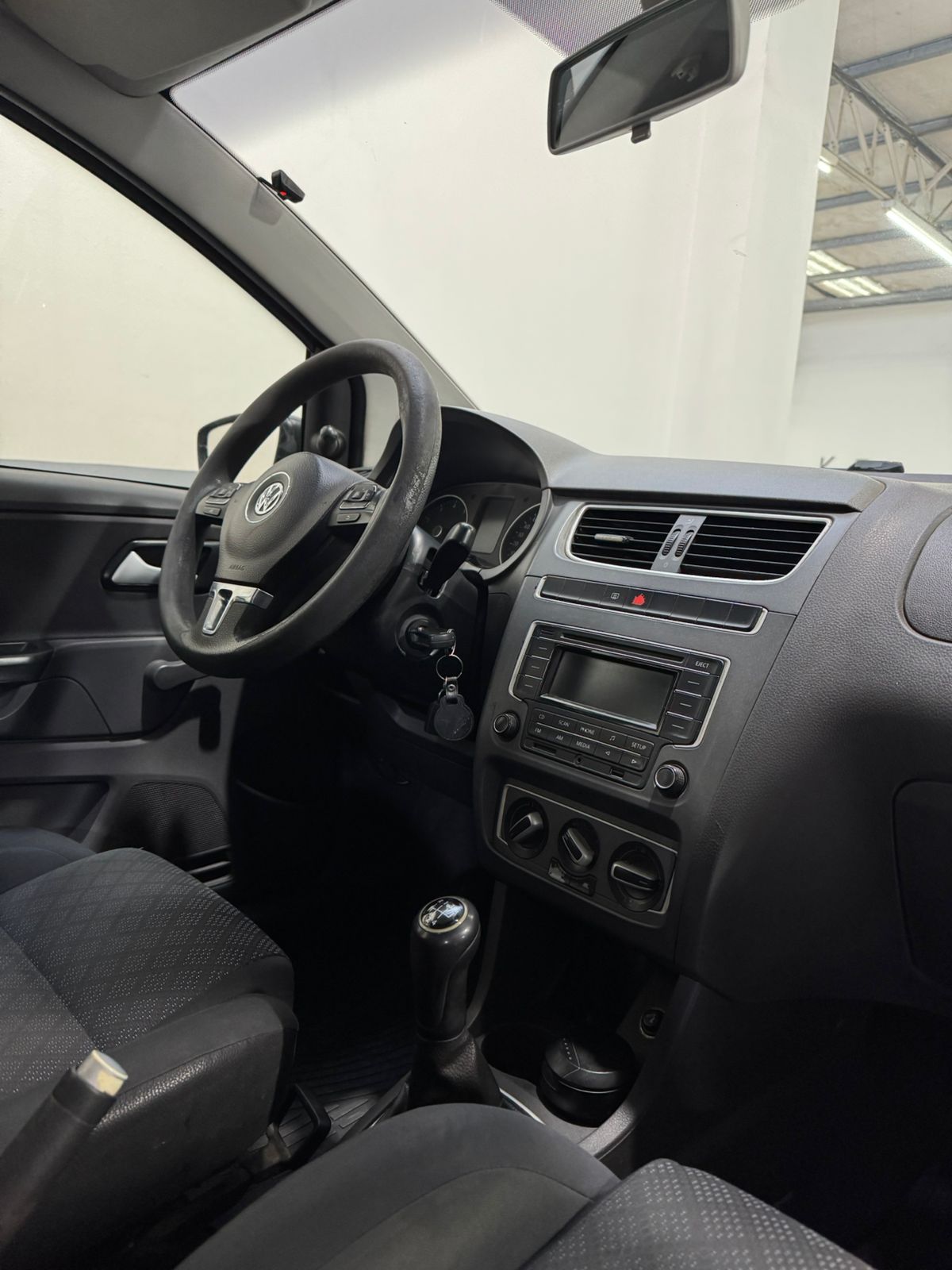 SURAN 1.6L 5D 717