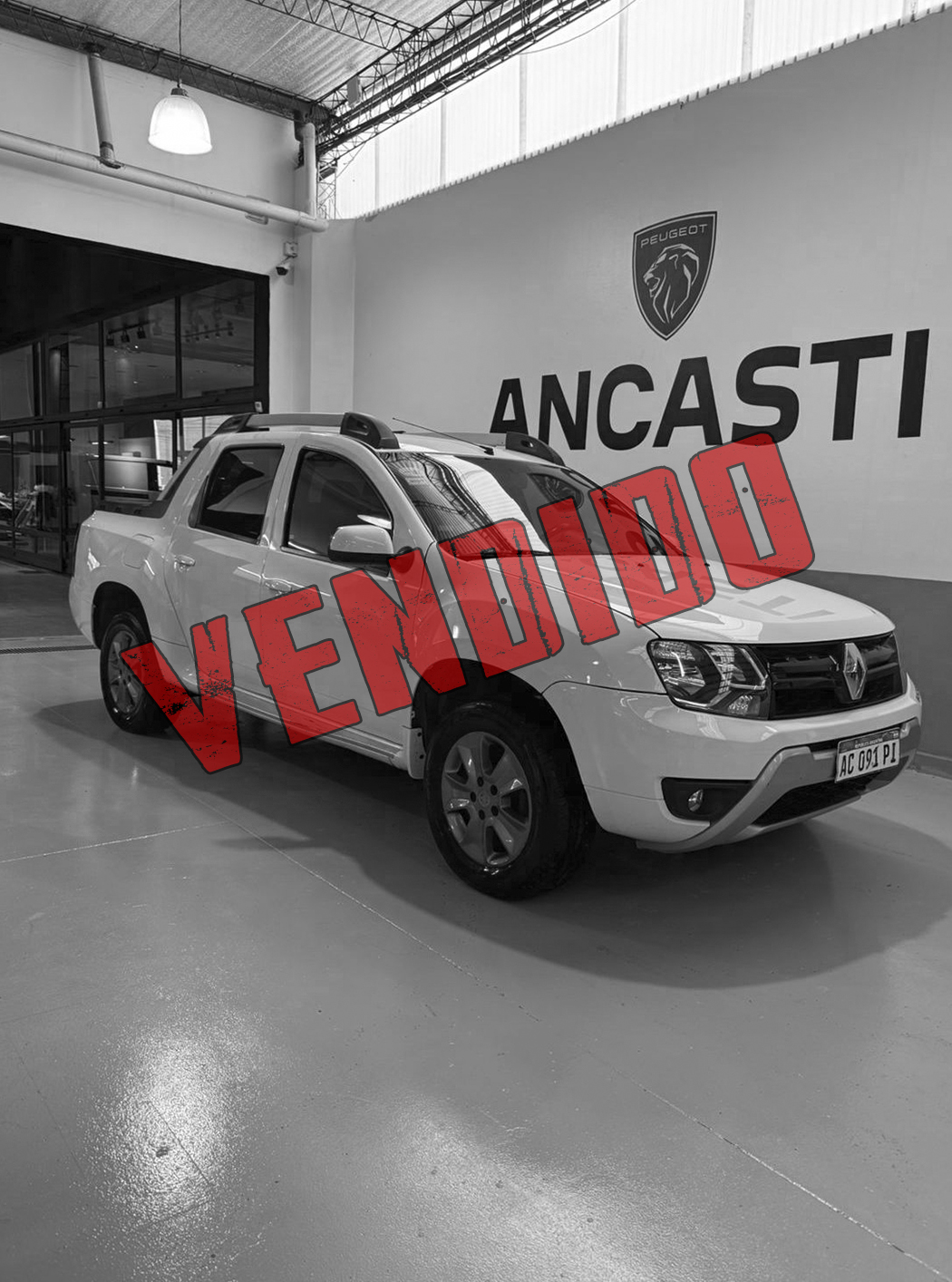 DUSTER OROCH PRIVILEGE 2.0 CON GNC (VENDIDO)