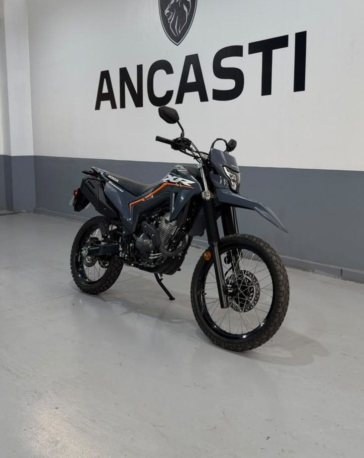 XR300L TORNADO