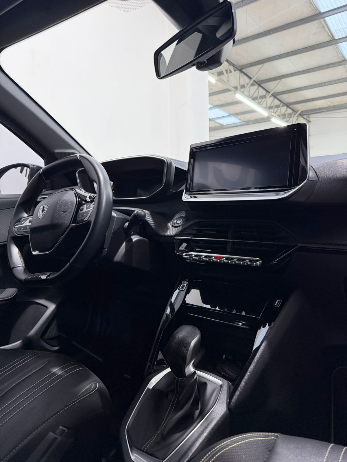 208 GT T200 AM25