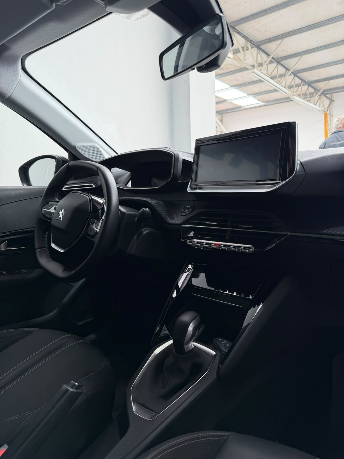 208 FELINE 1.6L TIPTRONIC AM23.5