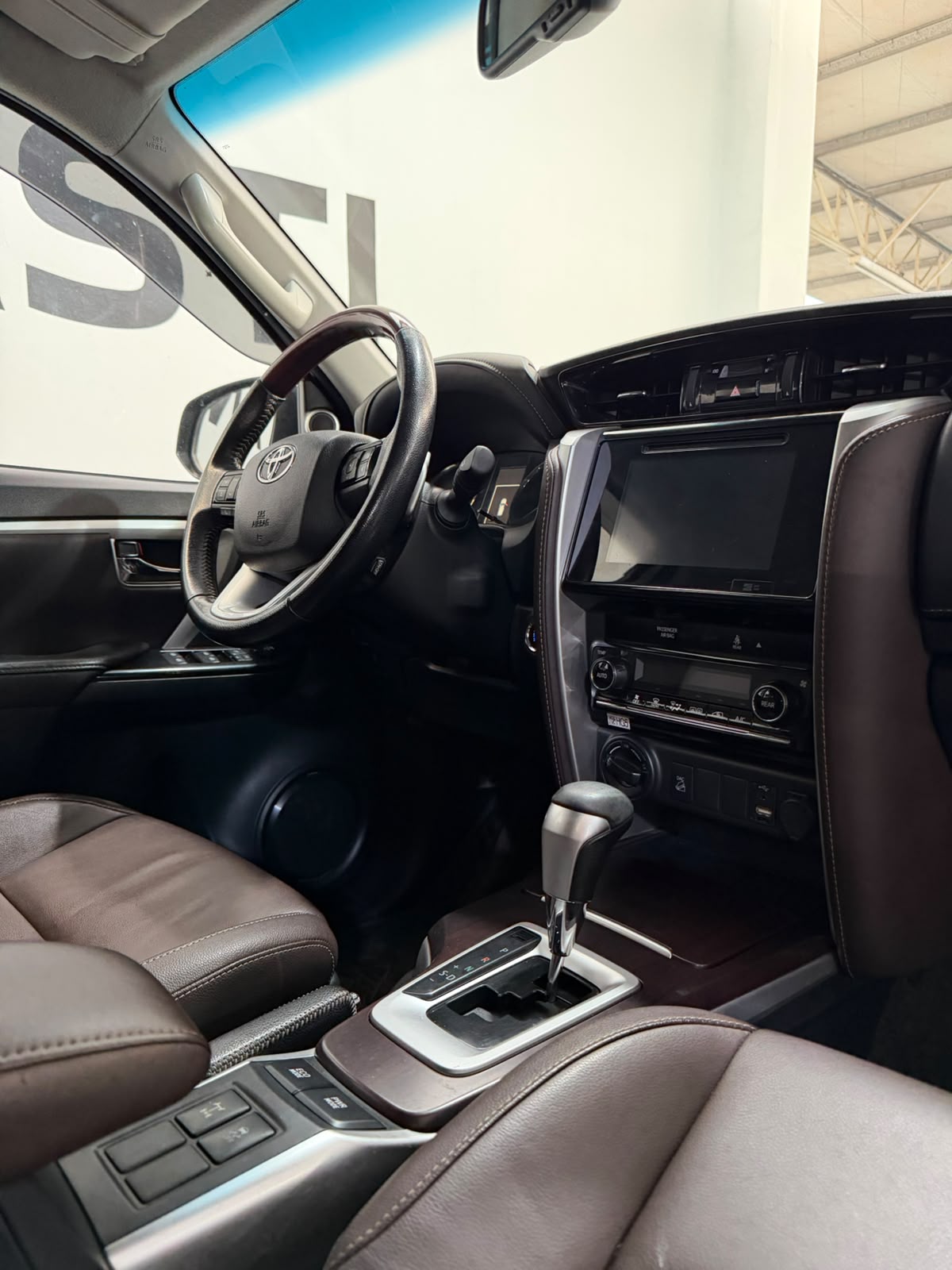 SW4 4X4 SRX 2.8 TDI 6 A/T 7A (VENDIDO)