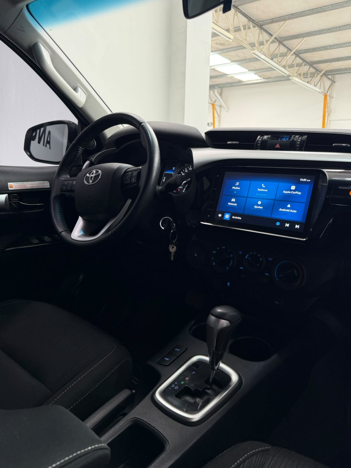HILUX 4X2 DC SR 2.4 TDI 6 AT